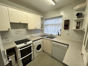 Photo 6- click for photo gallery